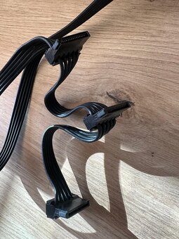 Corsair CS650M / 650W 80-Plus Gold - 30€ - 5