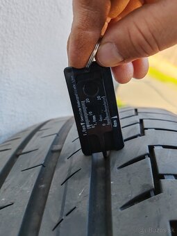 235/45 R18 Continental - 5