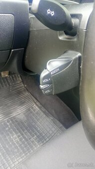 Ford mondeo 2 L - 5
