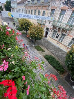 Posledná voľná kancelária po rekonštrukcii - pešia zóna - 5