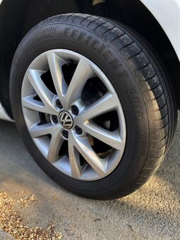 Volkswagen Touran Freestyle 1.4TSI, 1.maj, nízké km, nebour - 5