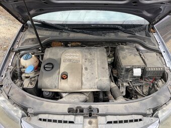 Audi A3 1.6 FSI sportback - 5