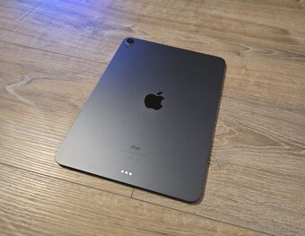 Apple iPad Air 4 64GB - 5