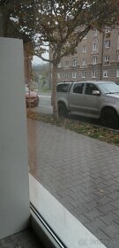 Predám,alebo prenájmem obchodík /28m2 v Handlovej 200e/mes - 5