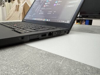 Dotykový notebook Lenovo Thinkpad T440s - 5