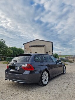 Predám BMW e91 320d - 5