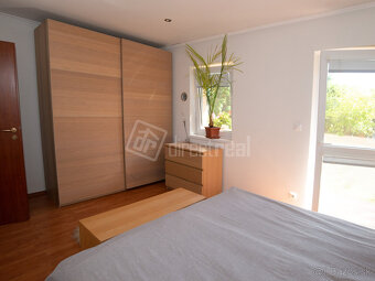 Domček s atmosférou v Hrubom Šúre – kde technol… - 5