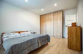 4-izb.byt na BUČIANSKEJ ul. v TRNAVE, 75 m2, balkón - 5