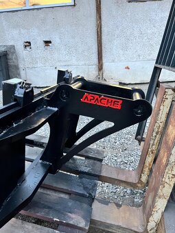 Paletové vidlice na báger - 5