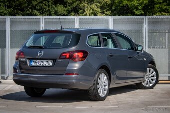 Opel Astra Sport Tourer ST 1.7 CDTI ECOTEC 130k - 5