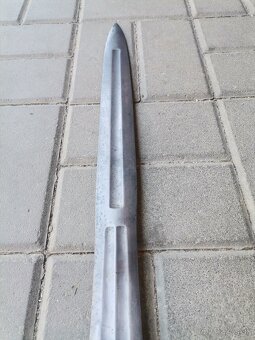 Tesak - 5