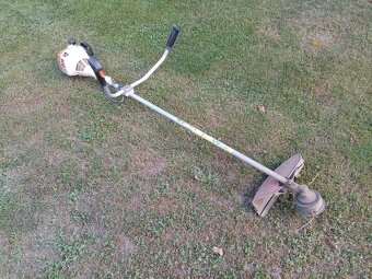 Krovinorez Stihl fs 55 ..- - 5