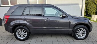 SUZUKI GRAND VITARA 2.4 VVT 4x4 MODEL 2013 ŤAŽNÉ XENÓNY TOP - 5