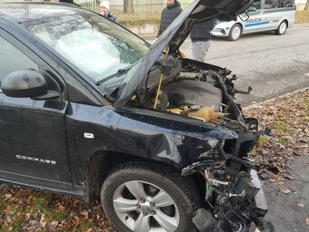 JEEP Compass - totálka - 5