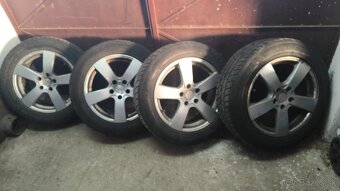 5x114,3 --- 215/60R17 - 5