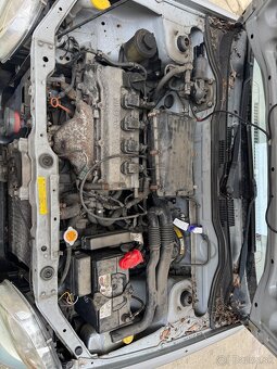 Nissan Micra K11 1.0 Díly - 5