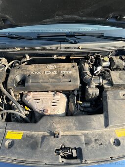 Toyota Avensis 2.0 benzín - 5