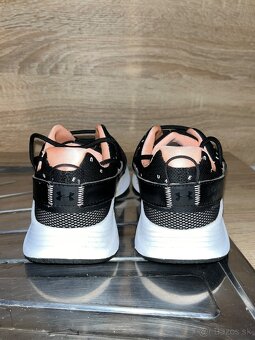 Predám dievčenské tenisky Under Armour - 5