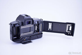 Canon EOS 650 + Canon EF Zoom 35-105mm - 5