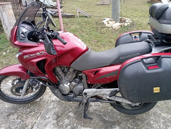 Predám Honda Transalp 650 - 5