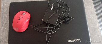 Predám ako nový málo používaný notebook Značky Lenovo - 5