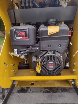 Mini nakladac zdvih 250kg benzin - 5