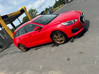 Hyundai i30 combi style plus - 5