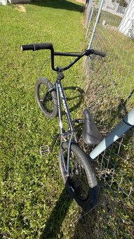 Predám Kink BMX - 5