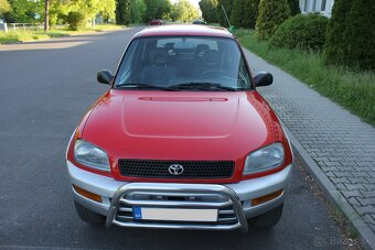 Toyota RAV4 , 2.0 benzín, 4x4 - 5