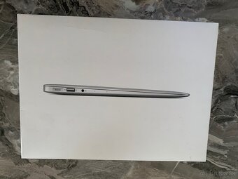 Apple MacBook Air 13” 2015 intel Core i-5 8GB RAM 128 GB SSD - 5