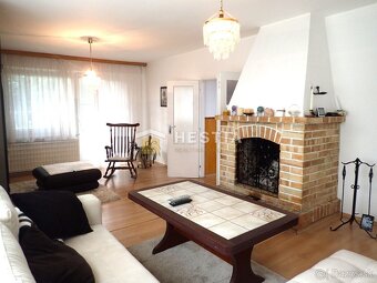 Priestranný 2-podlažný rodinný dom Borský Mikuláš - 5