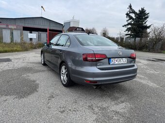 Volkswagen JETTA 2.0TDI - 5