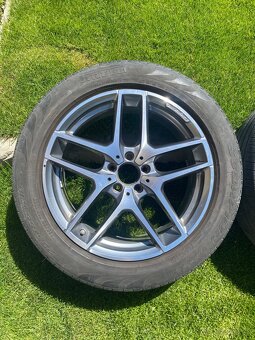 Disky Mercedes AMG R19 - 5