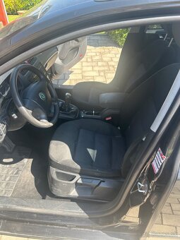 Škoda Octavia 2 Combi - rezervované - 5