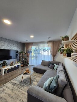 Jedinečná ponuka Moderná novostavba v obľúbenej obci Kráľ - 5