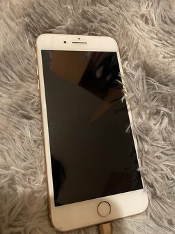 iPhone 8 plus-gold - 5