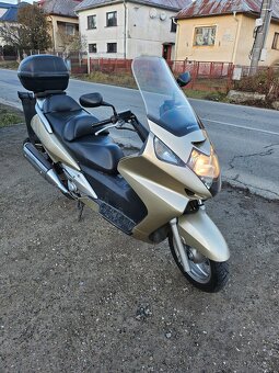 HONDA SILVERWING 600, 37KW, MAXI-SKUTER - 5