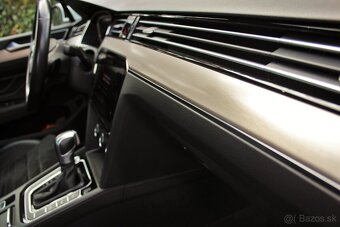 Vw Passat "GTE" - 5