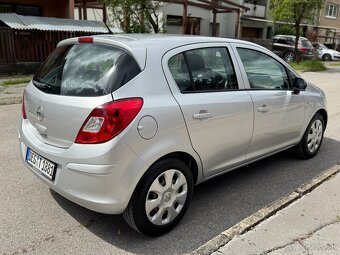 Opel Corsa D 1.2i Ecotec 2009 - 5