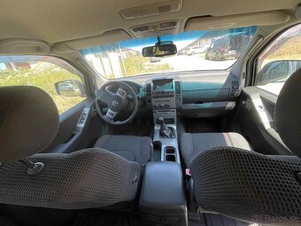 Nissan Pathfinder - 5