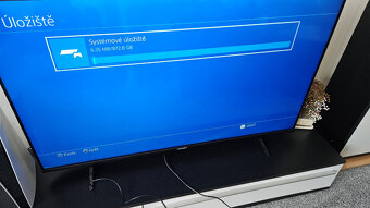 Sony Playstation 4 Pro 1TB + joypad a hry - 5