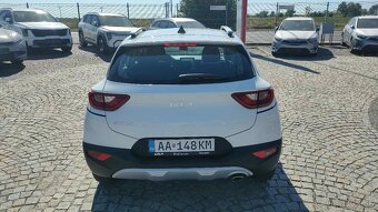 KIA Stonic 1,0 T-GDI M6 Silver 2/2025 iba 1 900 km - 5