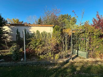 Záhradka so zateplenou chatkou a velkým pozemkom - 5