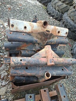 ROZPREDAM TRAKTOR ZETOR 6245,7245 PO CASTIACH,NA DIELY - 5