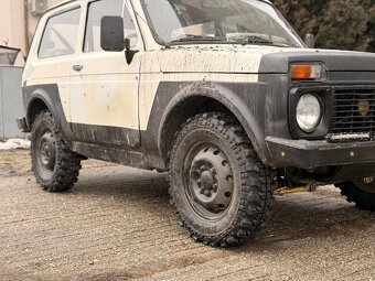 Lada Niva 1.7 - 5