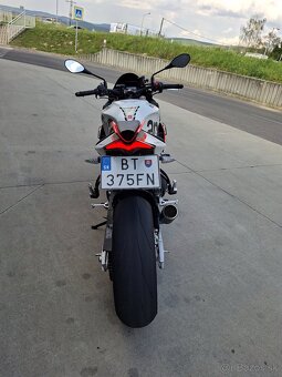 Aprilia Rsv4 Tuono - 5