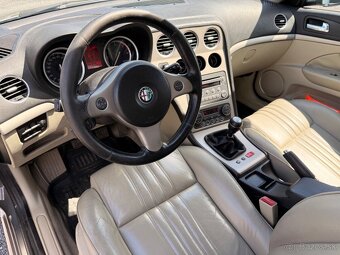Alfa Romeo 159 1.9 JTD  / rok: 2007 - 5
