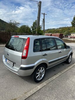 Predám Ford Fusion 1.4 59kw Benzín - 5