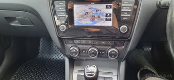 ŠKODA OCTAVIA III COMBI 2.0 TDI 110 KW - 5