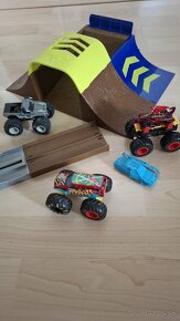 Hotwheels - 5